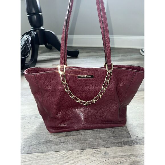 Michael Kors Should Purse with Gold Gains in Excellent Condition - Picture 3 of 8